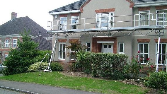 Triangular Bridging System