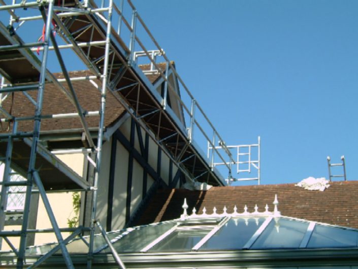 Triangular Bridge Winch System - Reaches over gables