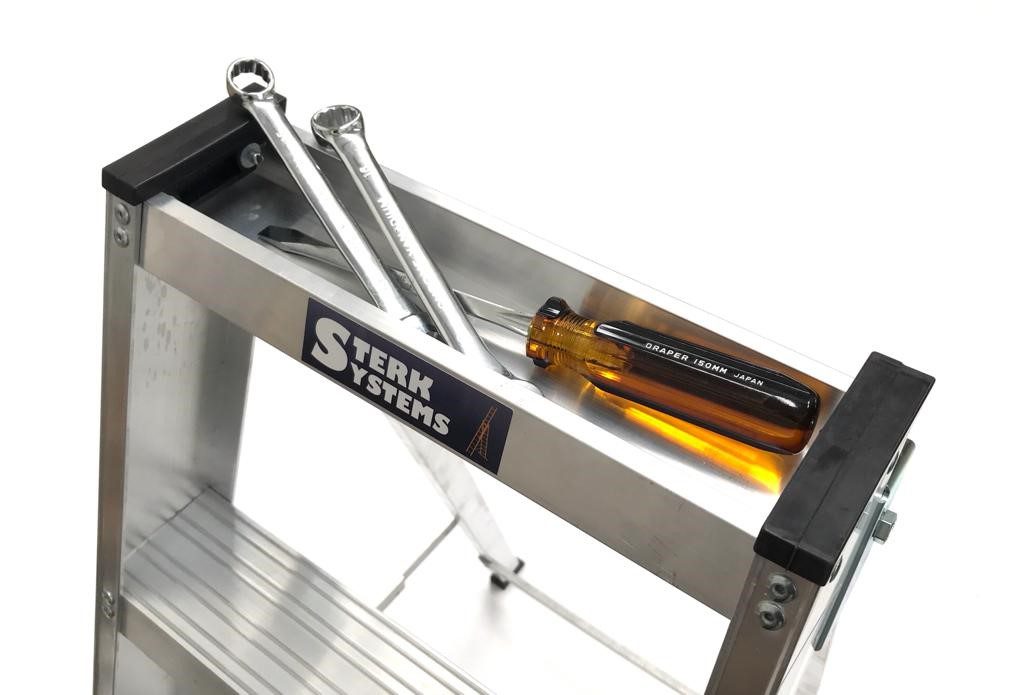 Sterk Systems Aluminium Swingback Steps - EN131 Stepladders with tool tray - Image 2